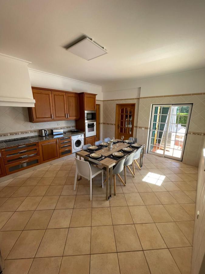 Villa Oliva House Lagos Esterno foto
